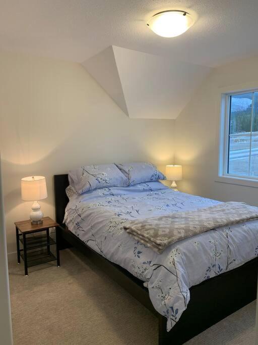 Holiday home Brand New Collieries With Fireplace *